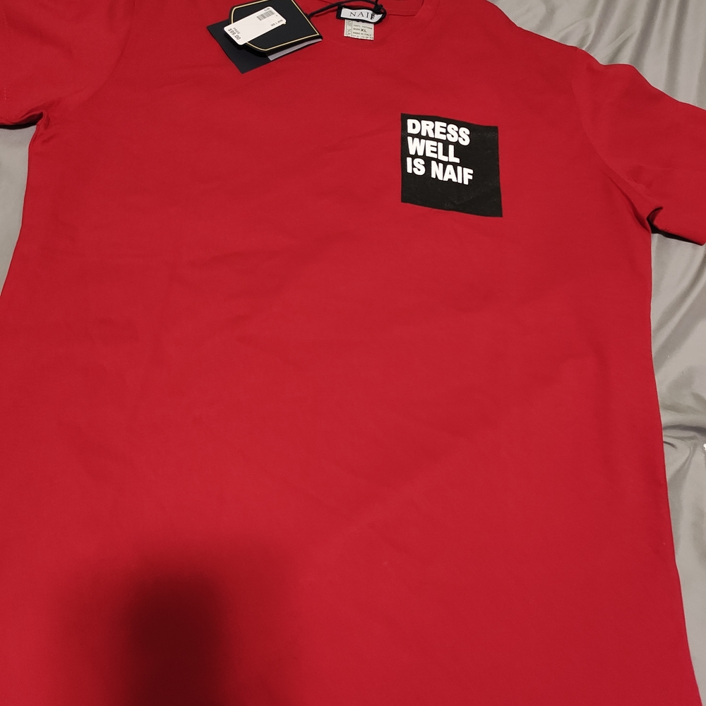 NAIF Bold Red Tee with Statement Pocket
